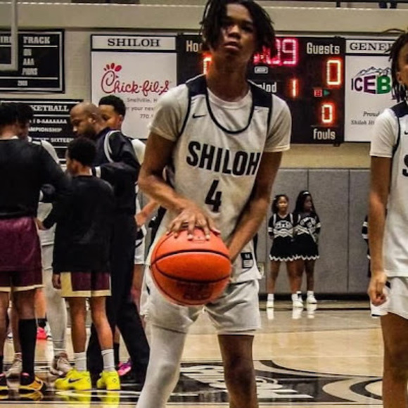 Meet your Posher, Elton - Picture 1 of 1